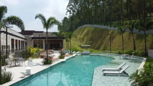 imgi 925 piscina 12 04102025022353 compress